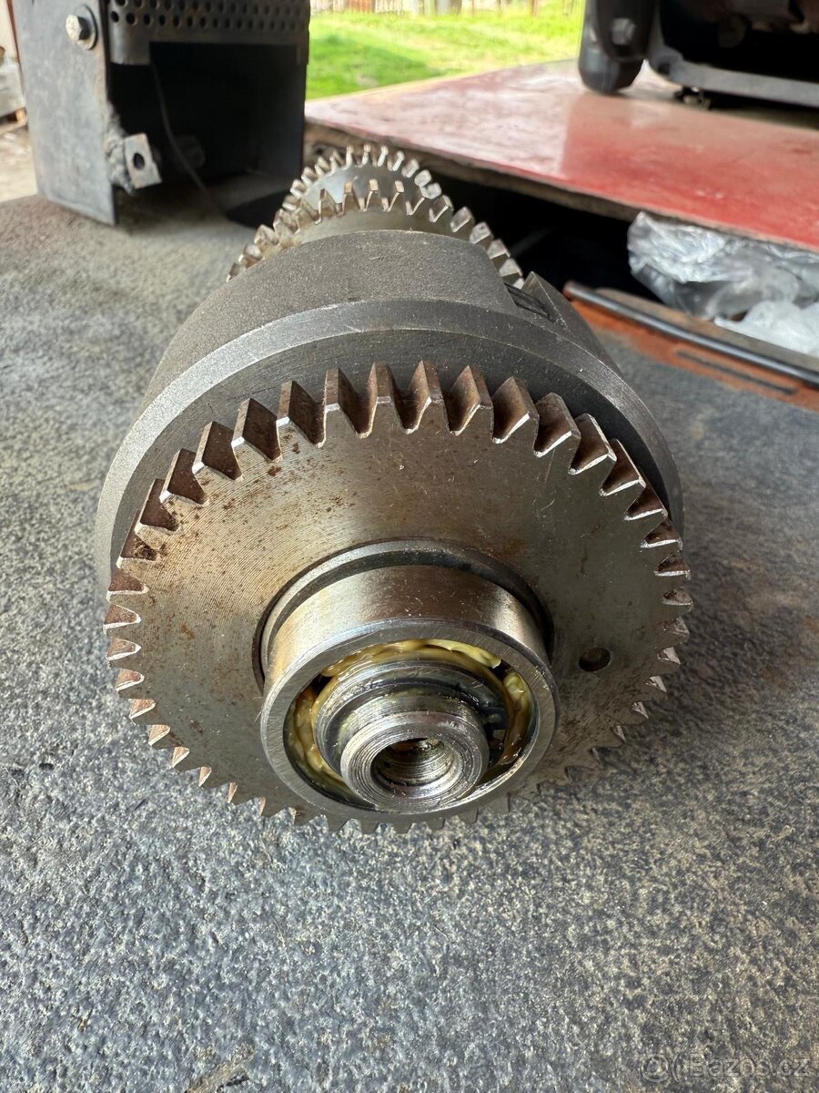 Robot RE 21 Alba - náhradní spojka - 5