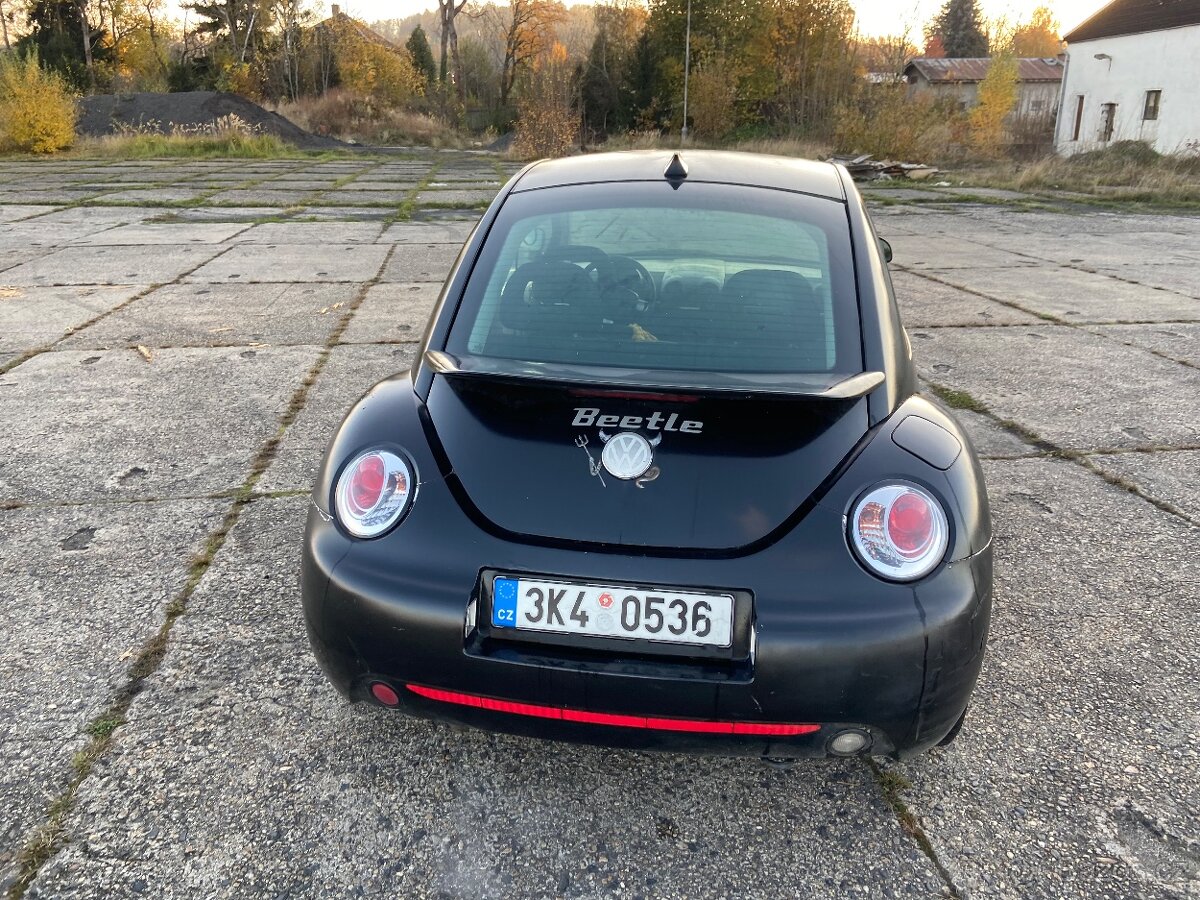 Prodam VW NEW BEETLE 2.0i 85Kw - 5