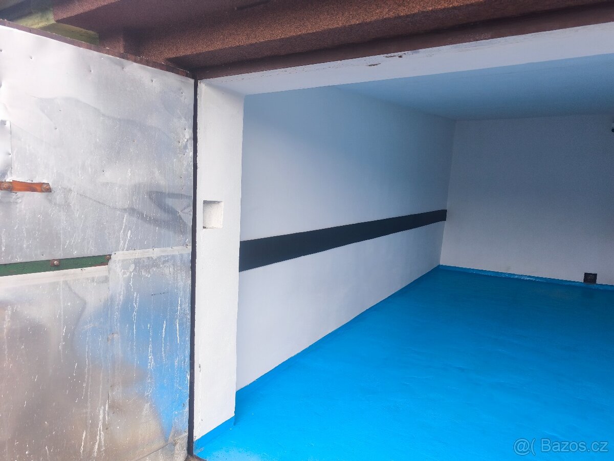 PRONÁJEM GARÁŽE - 5