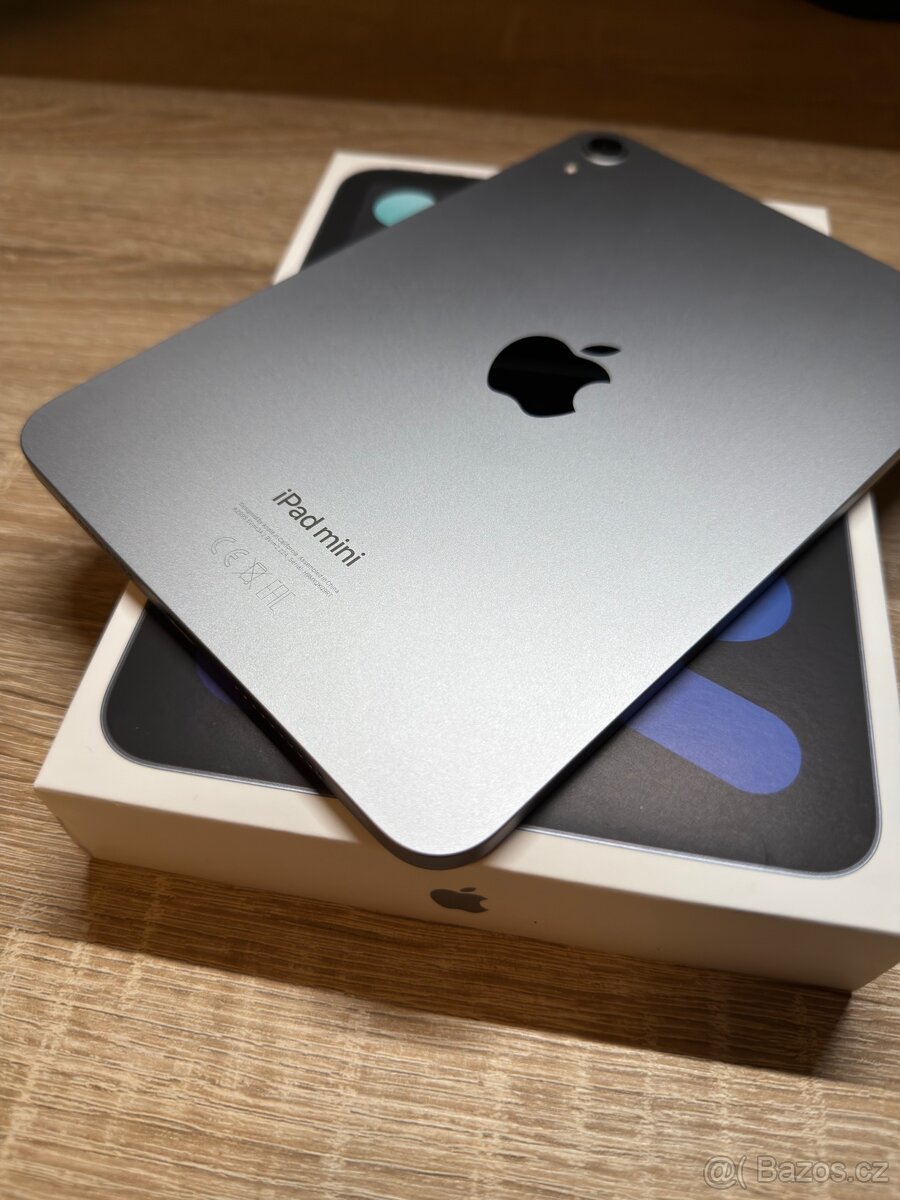 iPad 2024, Space grey - 13 CYKLŮ - 5