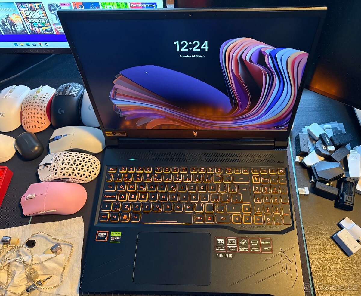 Acer Nitro V 16 Black - 5