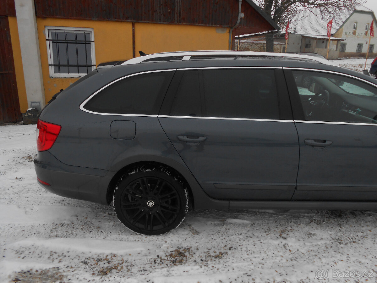 Škoda Superb 2.0 TDi 4x4 125Kw Scout - 5