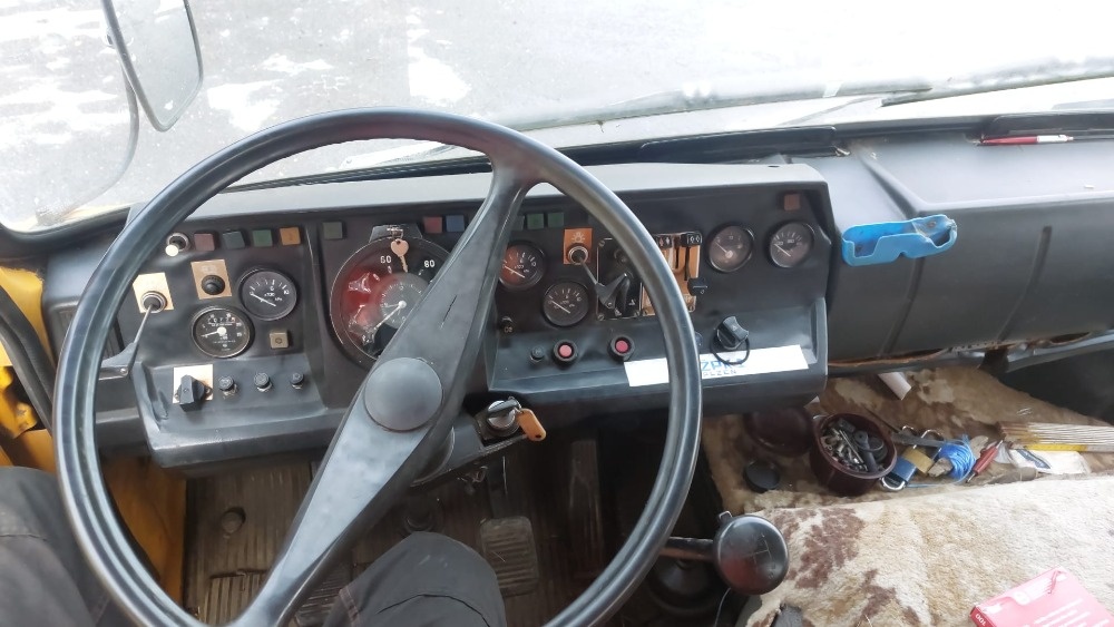 Tatra AV 14 - jeřáb