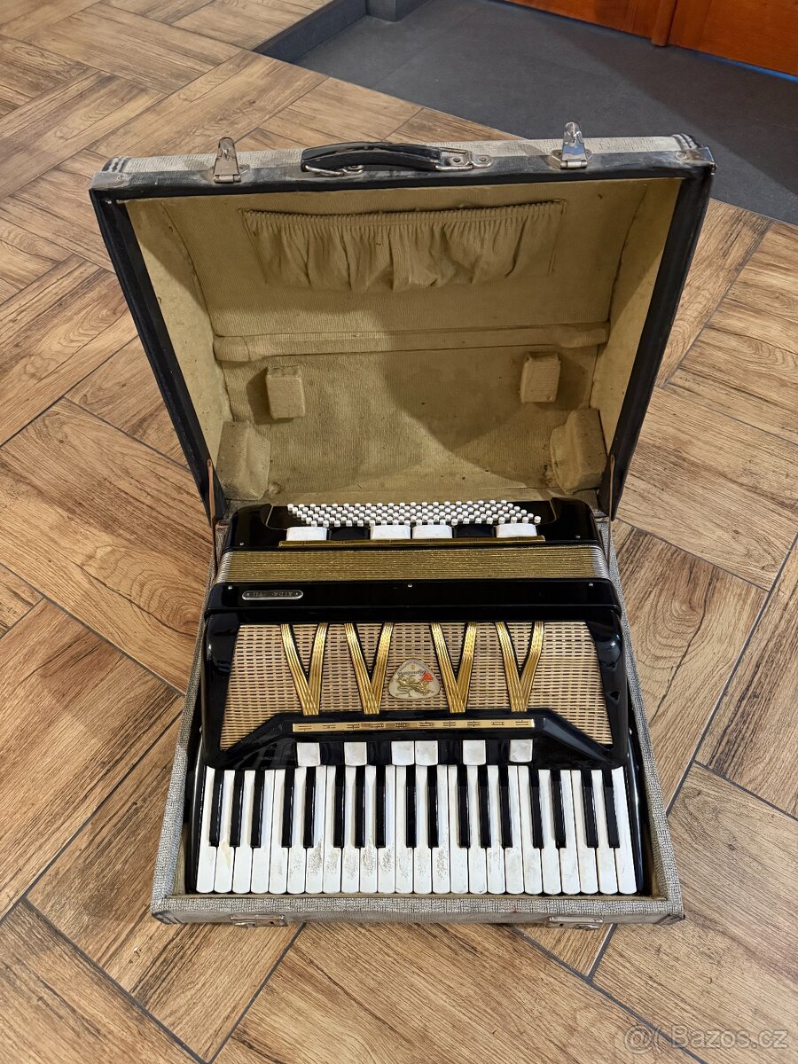 Harmonika Lignatone AIDA VII - 5