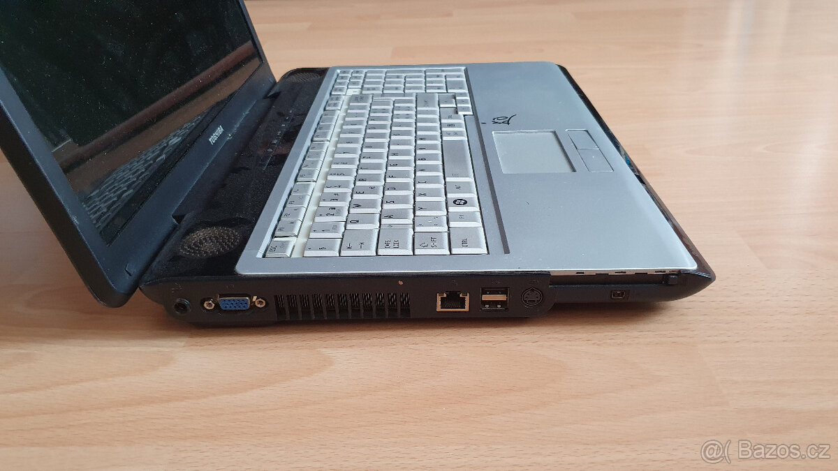 Toshiba Satellite P200-13H na ND - 5