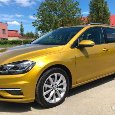 VW GOLF COMBI 2018 - 82tis km - po servisu - zimní/letní ALU - 5