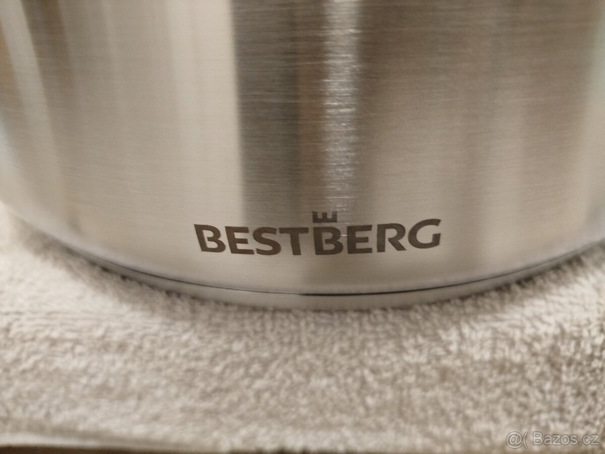 Krásná nová 11 kusová sada hrnců - 5