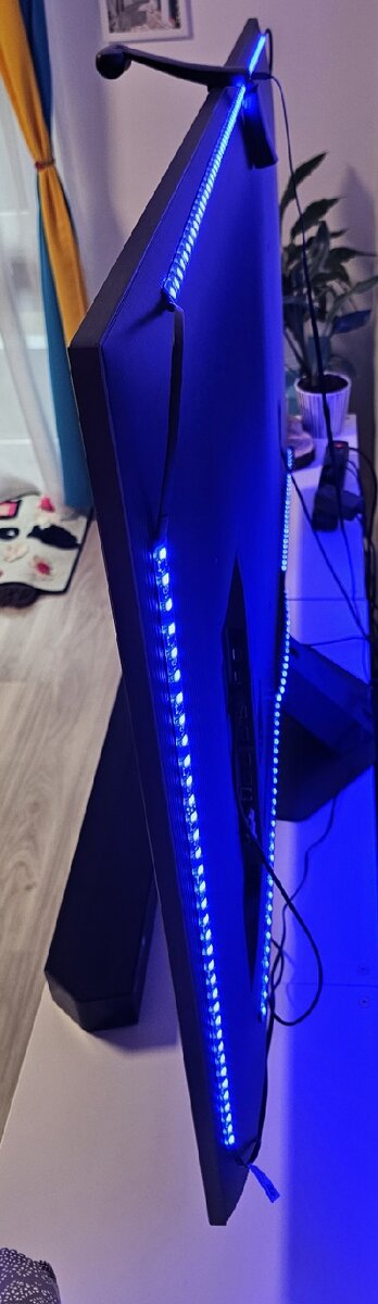 Televize Samsung QE65Q80C 65 palců - 5