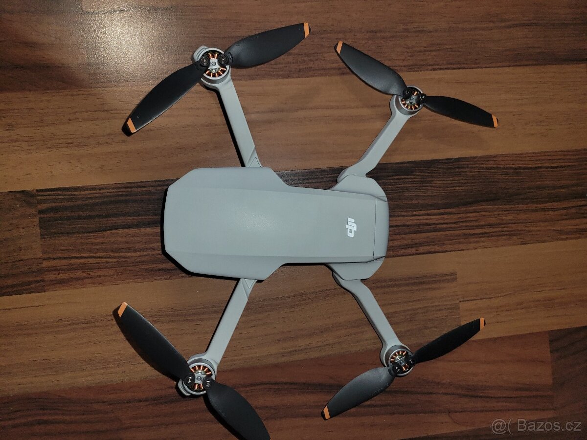 DJI Mini 2 SE – kompletní set | téměř nové baterie - 5