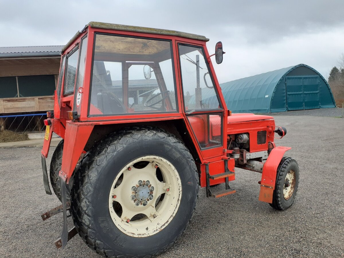 Prodám kolový traktor Zetor 6911 - 5