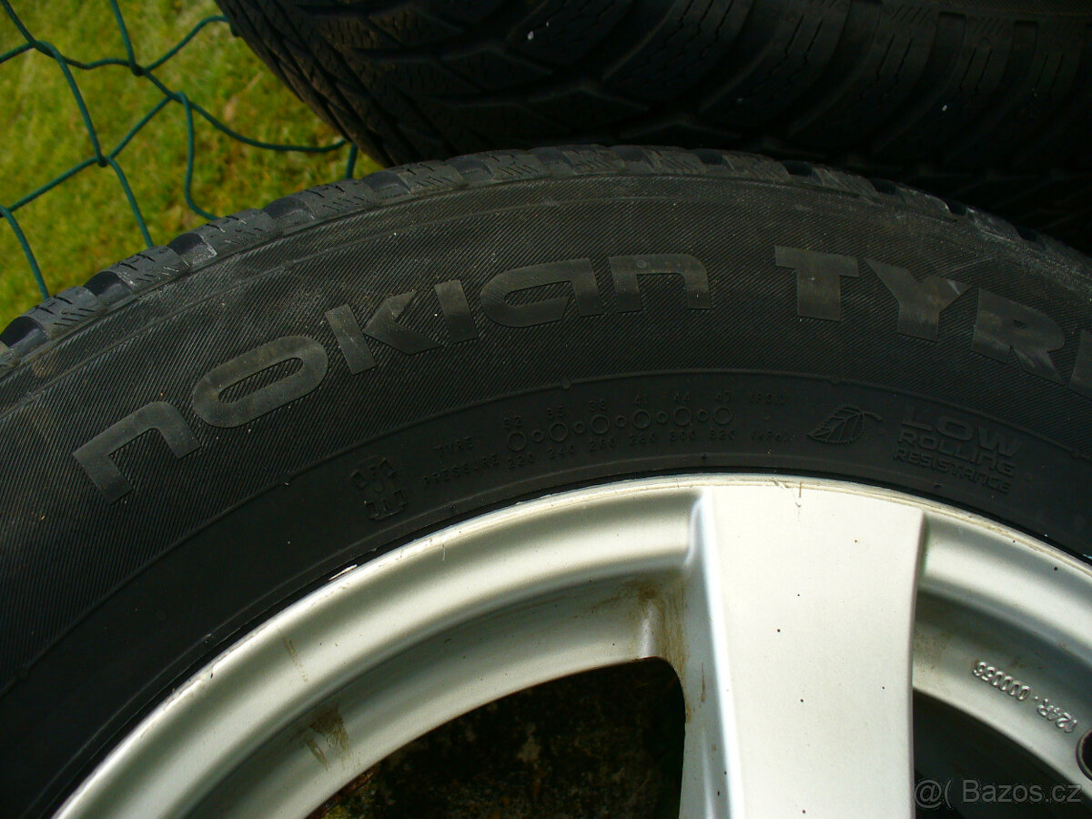 NOVÉ PNEU 195/65/15 ZIMNÍ OCTAVIA 2,3 - 5