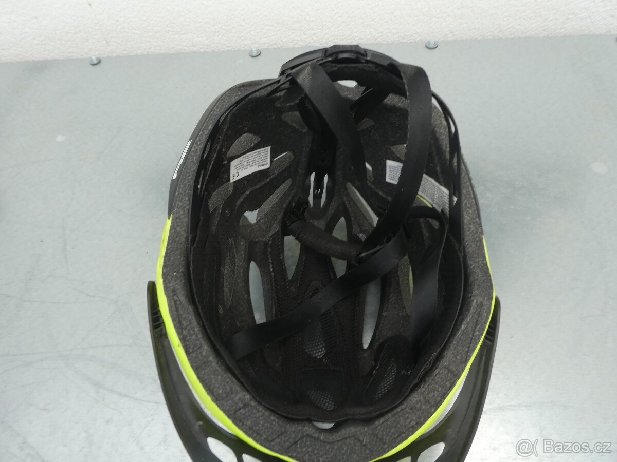 Přilba na kolo R2 - 5