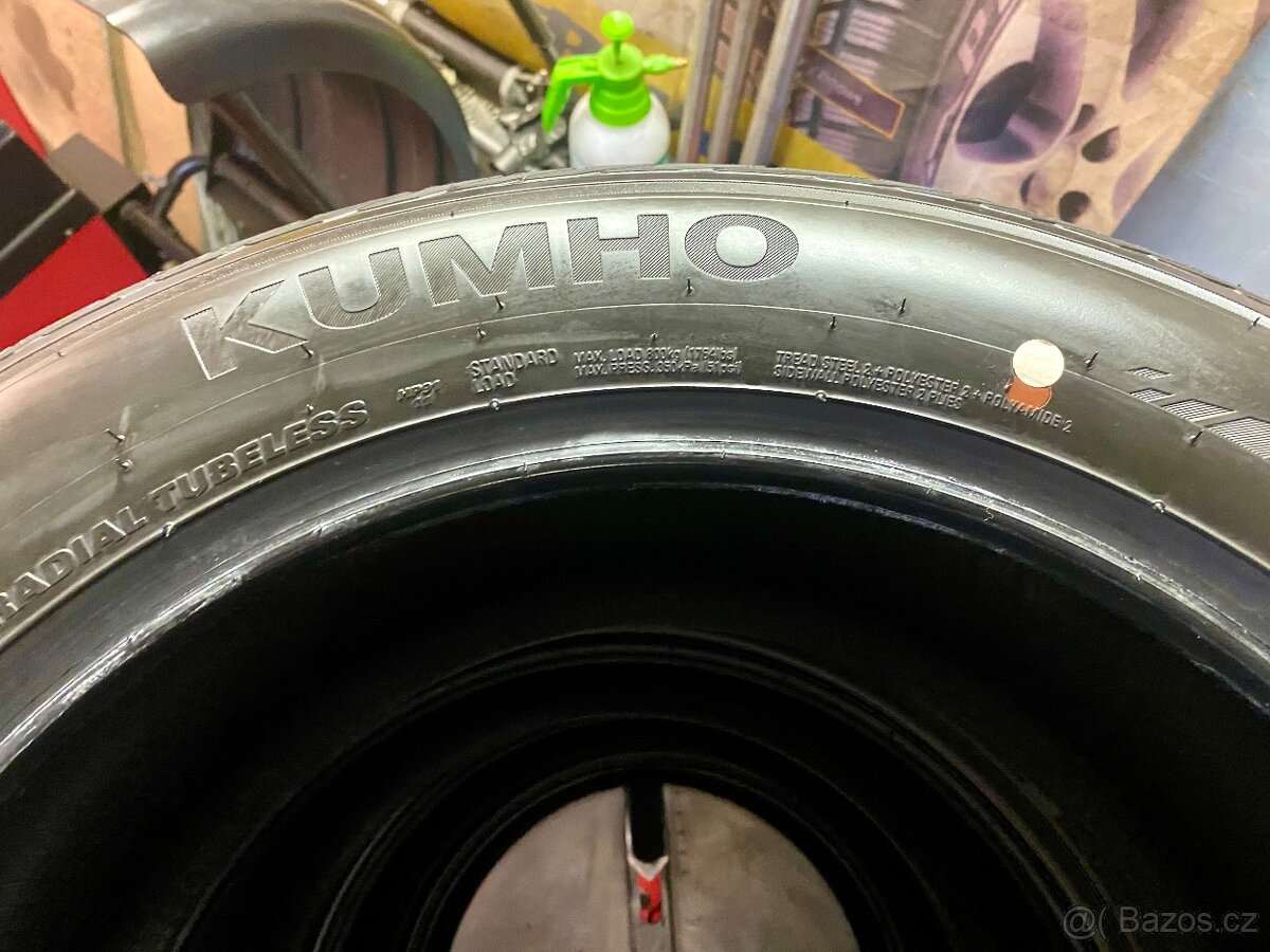 235/55 R18 Kumho Crugen HP91 - 5