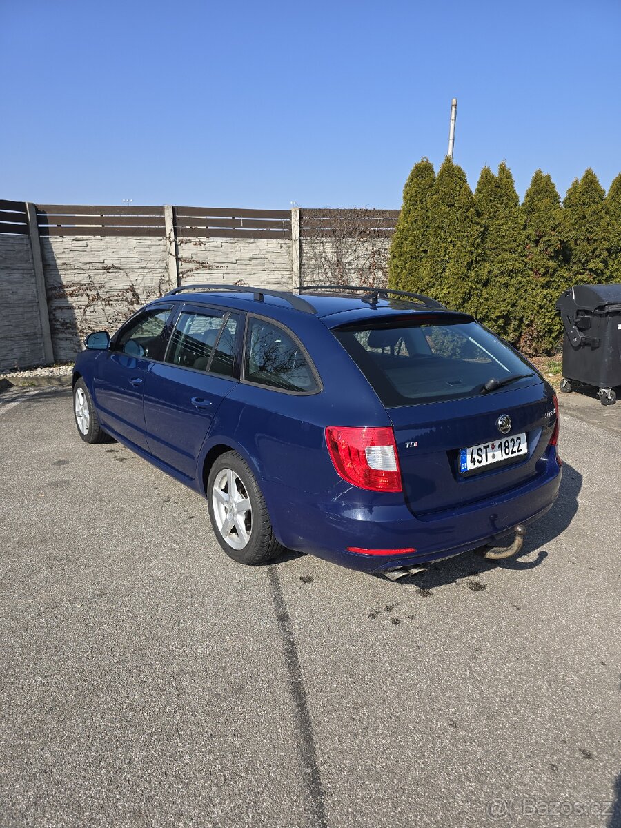 Škoda Superb 2 combi 2.0 tdi CFFB DSG - 5