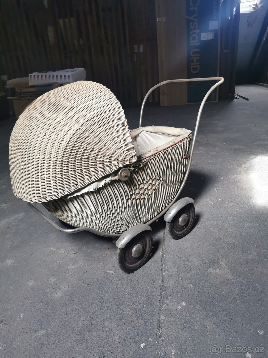Starý kočárek - 5