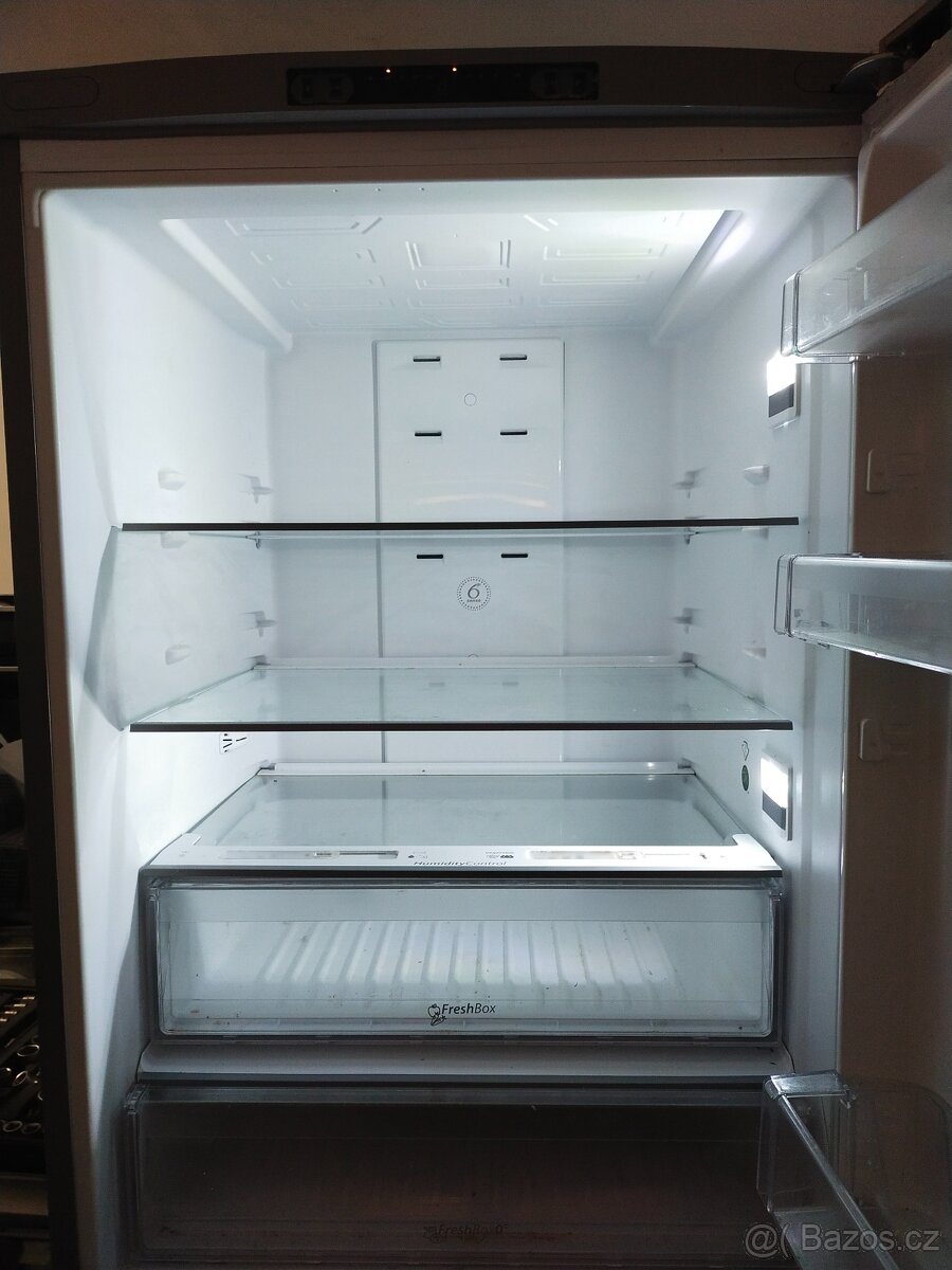 Prodám VELKOU plne funkční lednici zn. WHIRLPOOL-DOVEZU----- - 5
