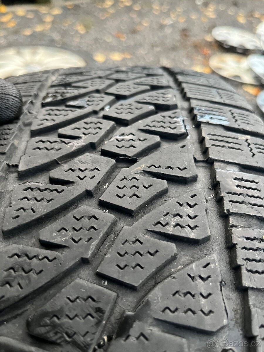 Volkswagen Transporter T5 kola r16 - 5