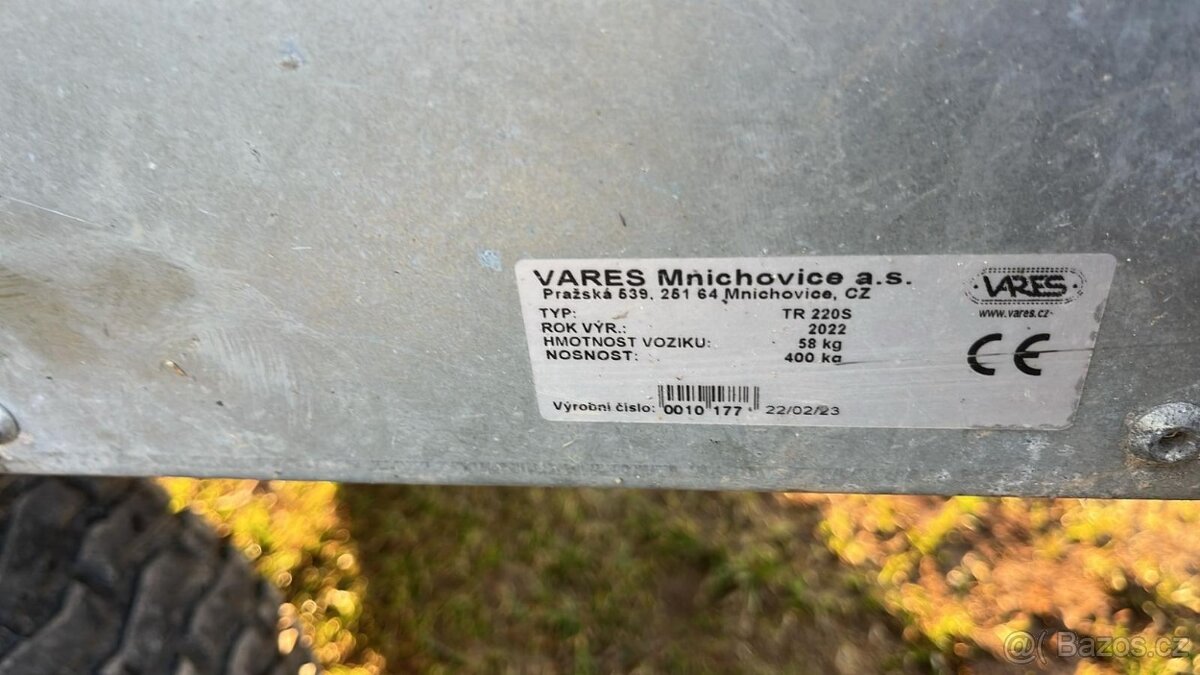 Zahradní traktor s radlicí a vozíkem - 5