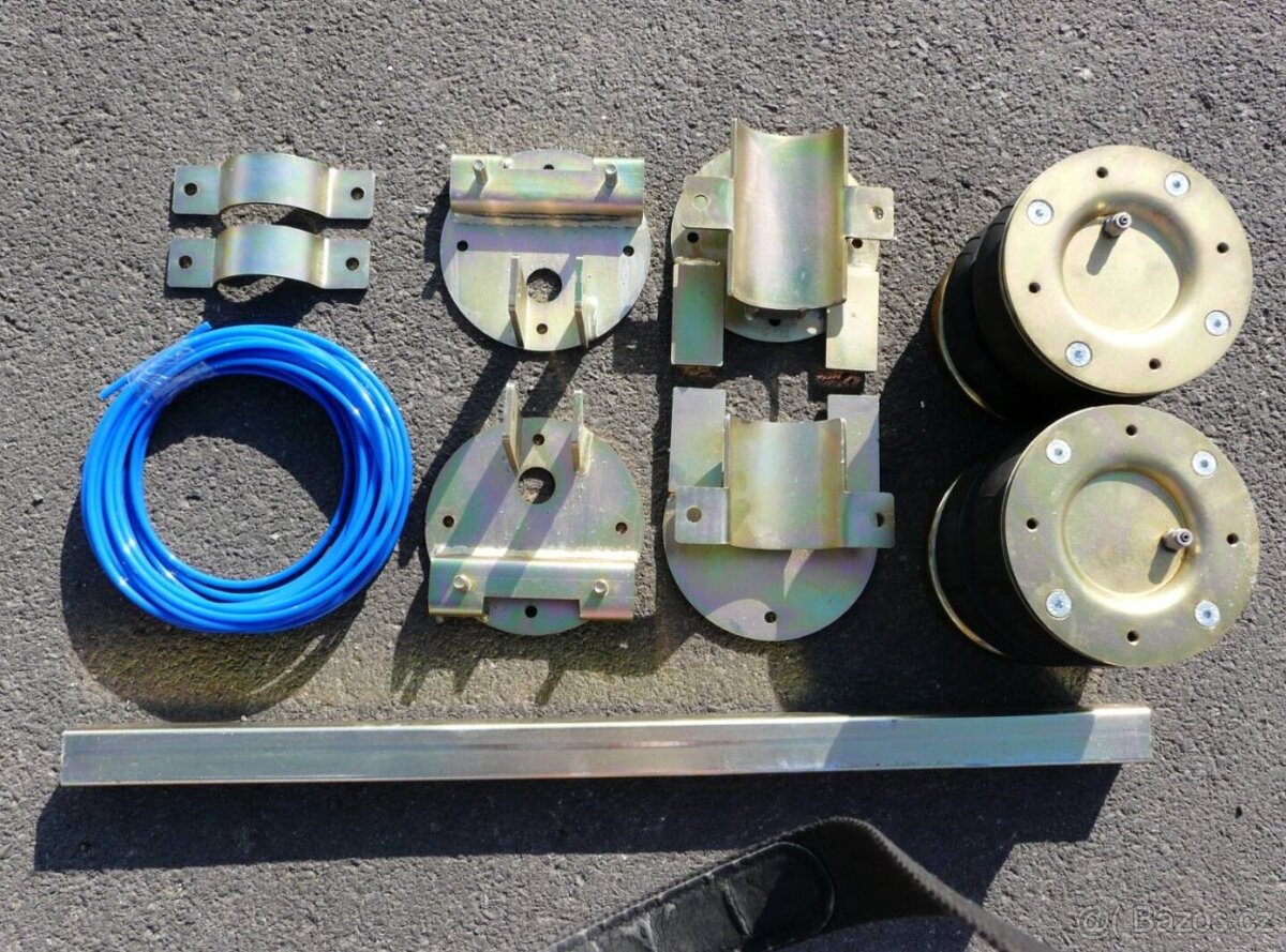 Sada měchů s držáky hadicemi a manometrem - 5