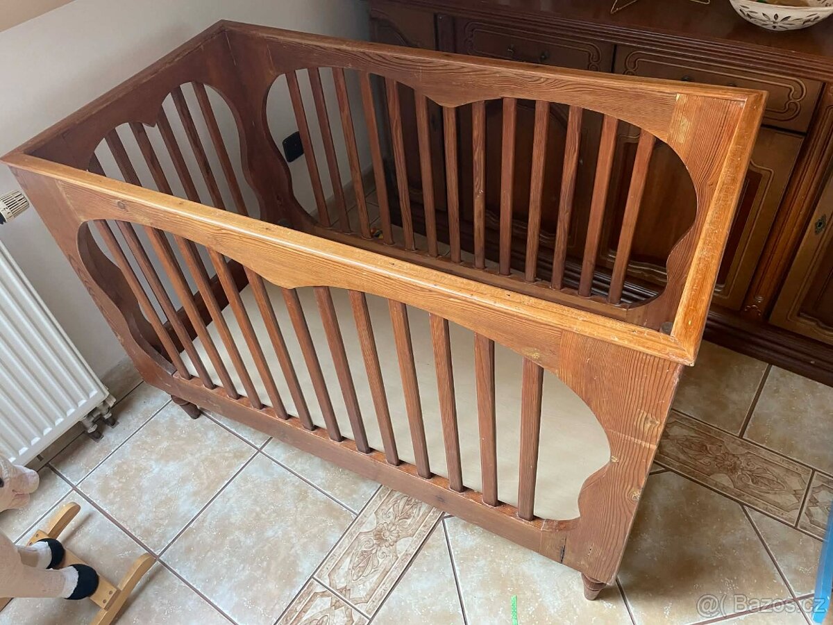Dřevěná postýlka - 5