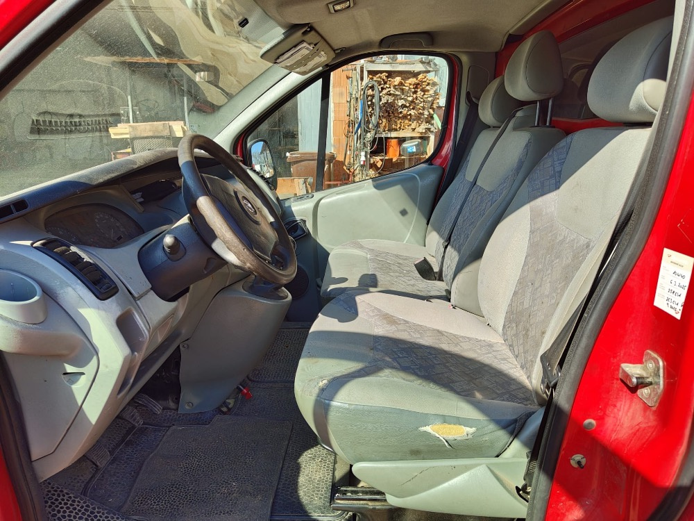 Opel Vivaro - 5