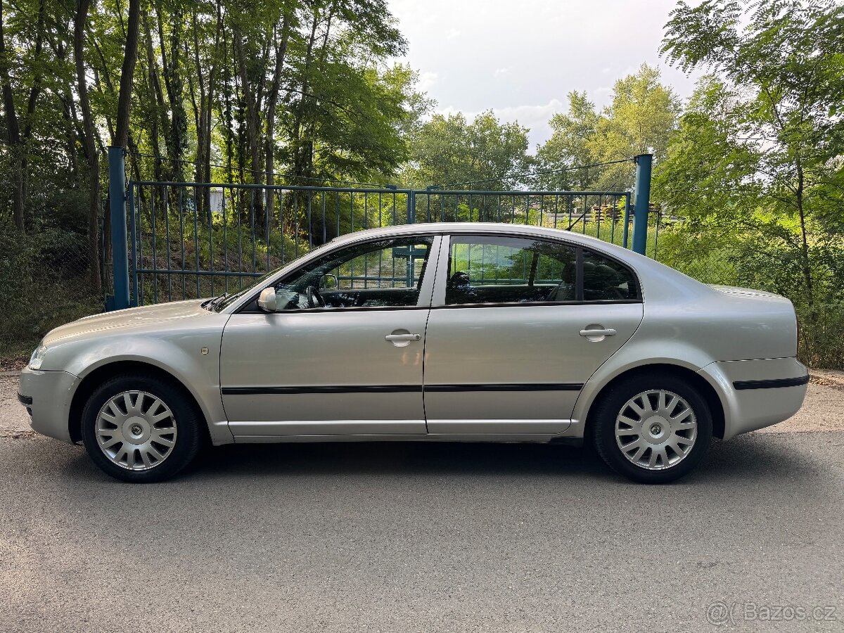 Škoda Superb 1.9 TDI 96 kW Elegance - 5