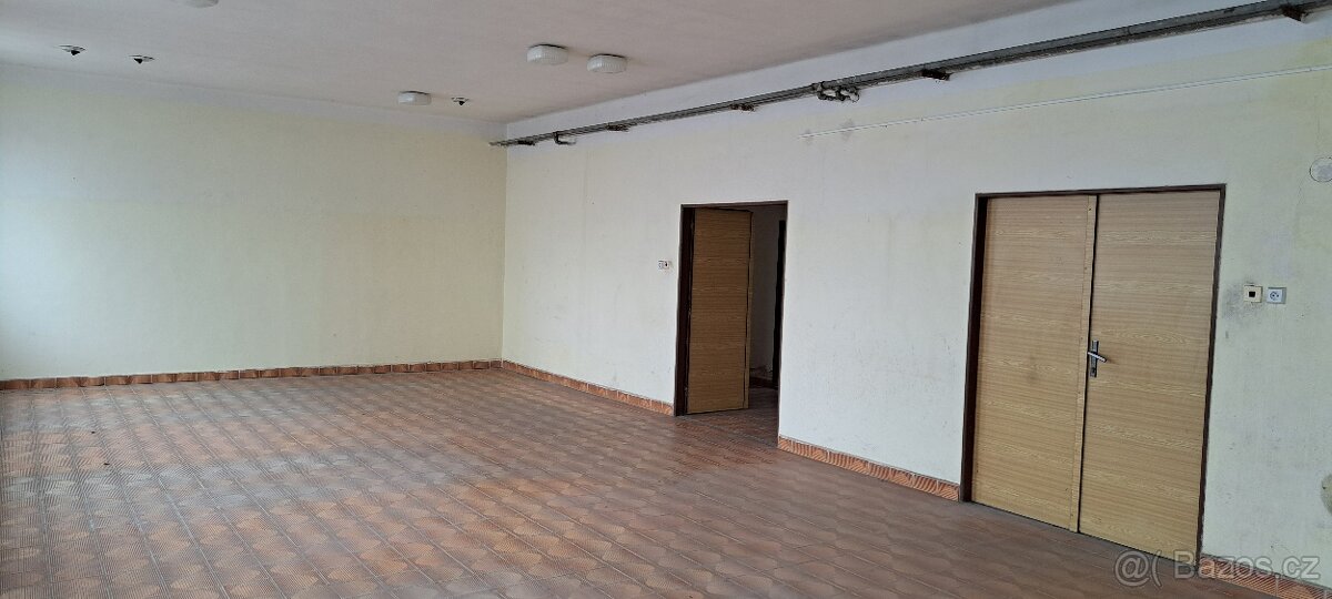Pronájem skladovacích prostor - Jindřichův Hradec - 5