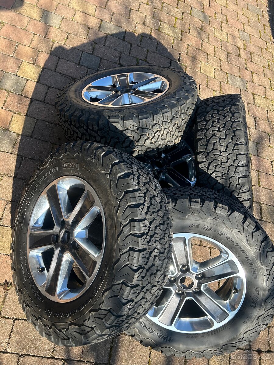 Jeep Wrangler JL JK kola alukola BF Goodrich 255/70 r18
