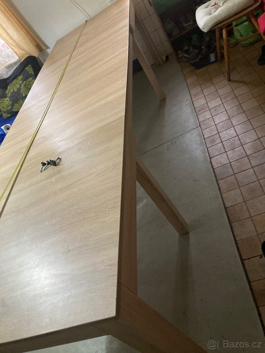 Velký rozkládací stůl - 5