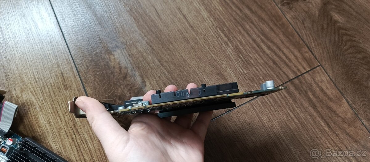 Sapphire AMD Radeon HD 5450 - 5