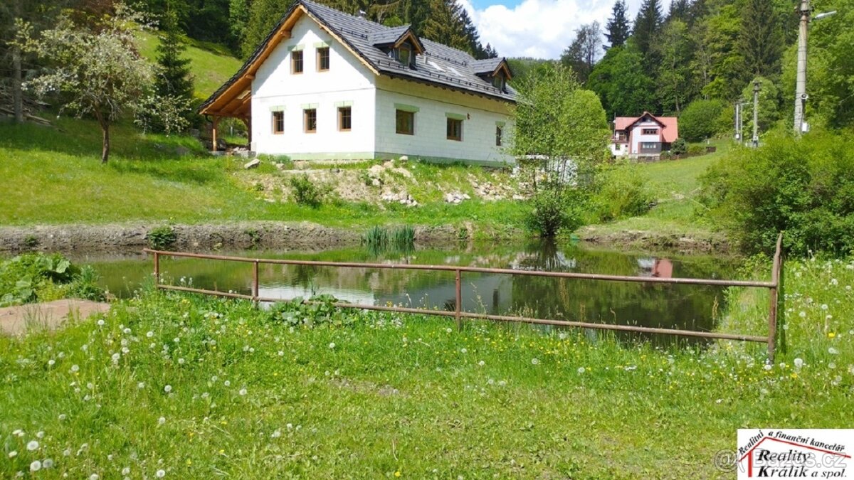 Pozemek k využití na bydlení nebo rekreaci, město Tanvald - 5
