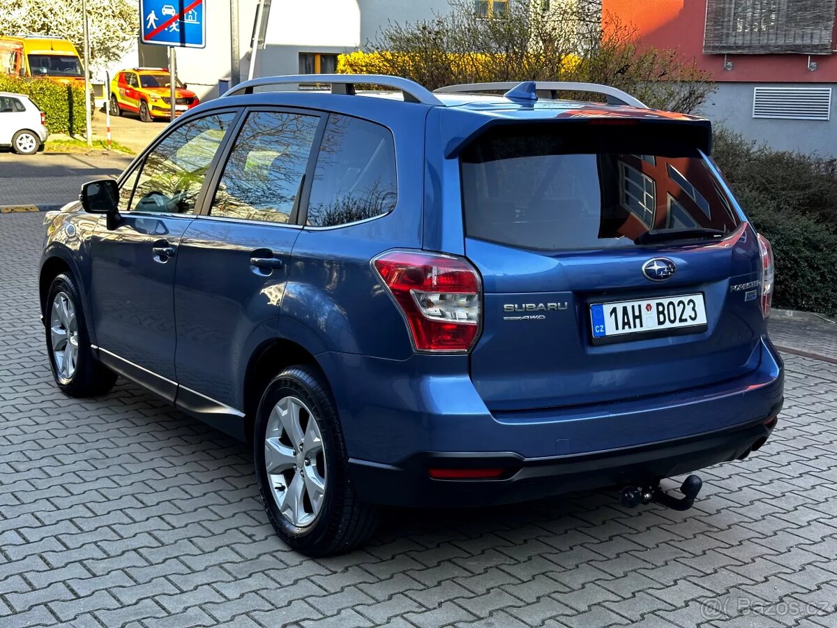 Subaru Forester SJ 2.0 D 4x4 Kůže Navi Xenony Panorama Tažné - 5