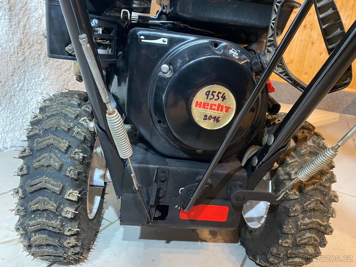 Sněžná fréza Hecht 9554 - 5