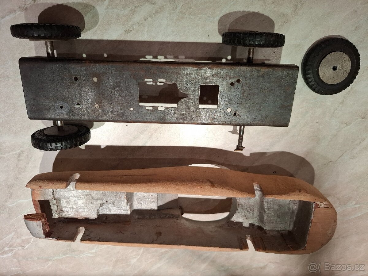 Dřevěný model auta TALBOT - 5