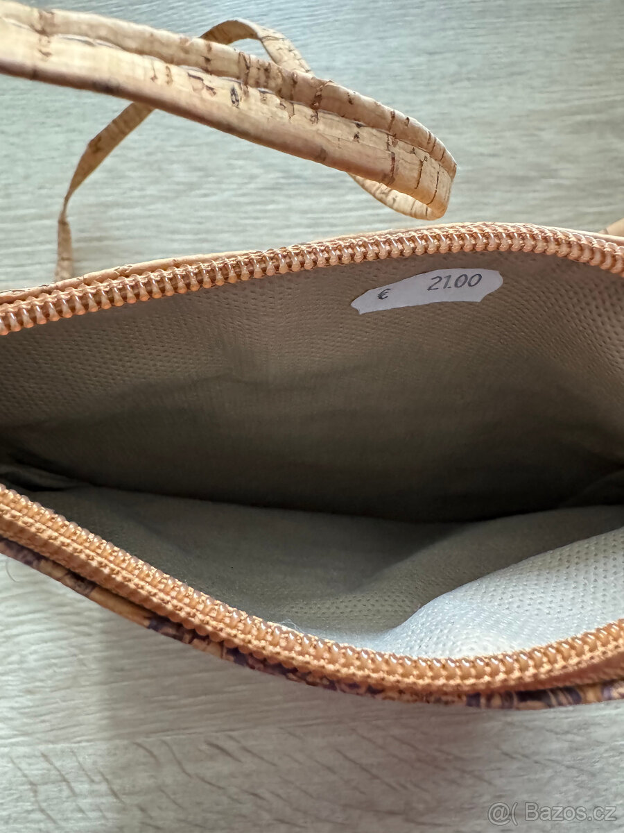 Korková taštička přes rameno - 5