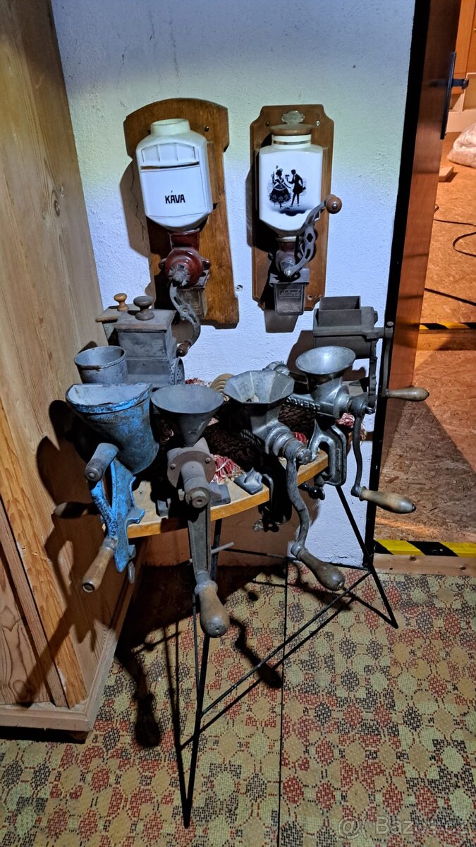 Staré sběratelské mlýnky na kávu - 5