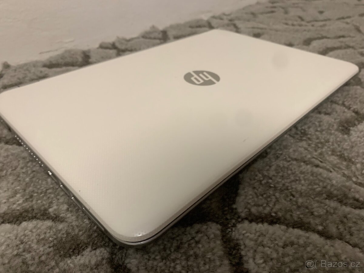 Hp Pavilion 15 n056SC - 5