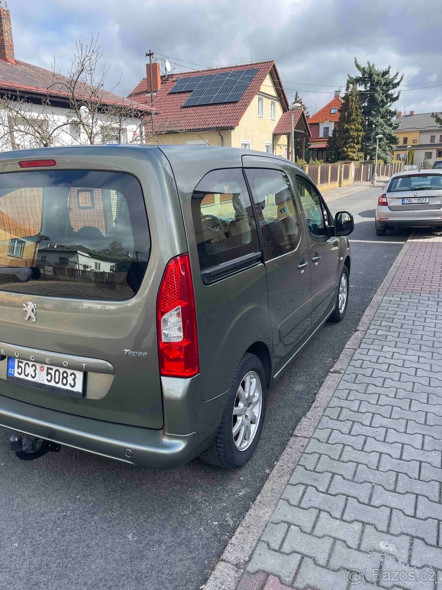 Peugeot Partner TePee 2011 - 5