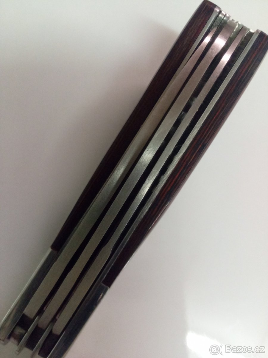 Lovecky nuz z vyvrhovakem zaviraci - 5