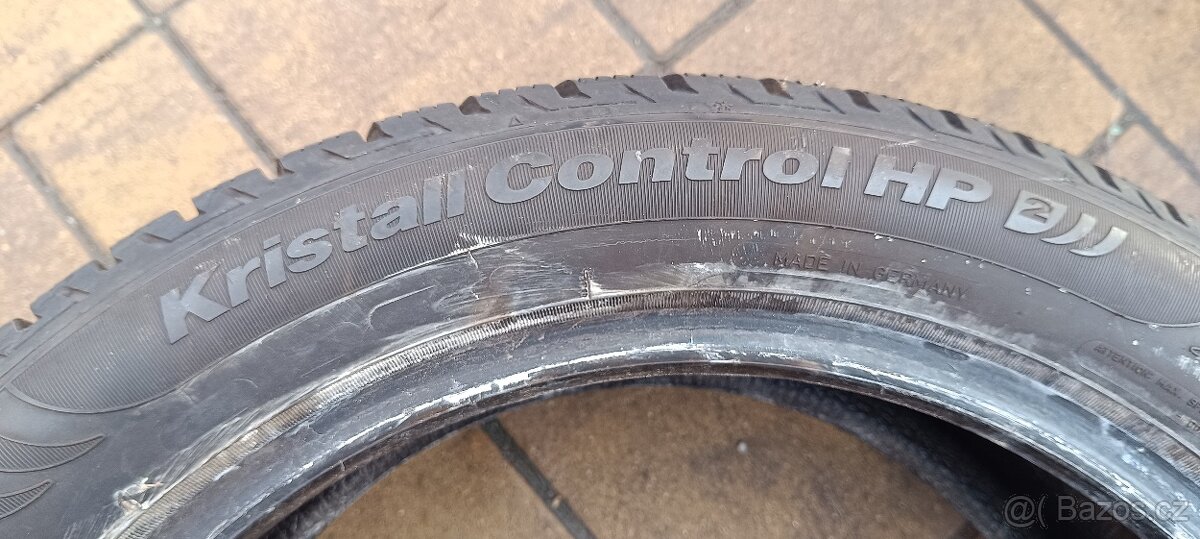 205/55/17 zimní - 5