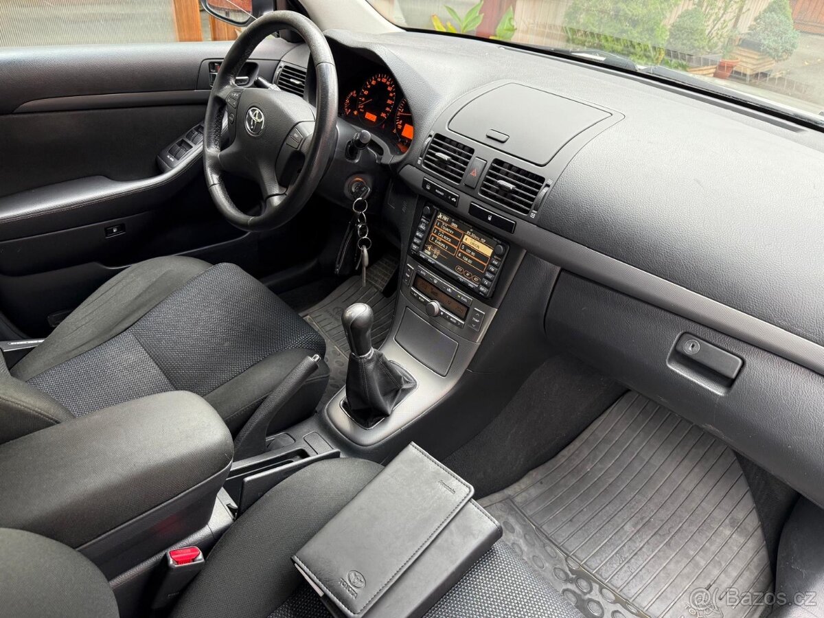 Toyota Avensis 1,8i - 5