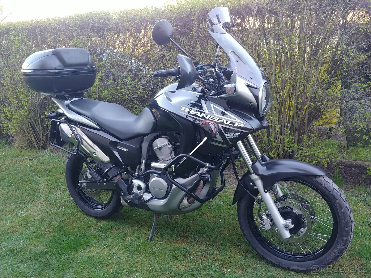 Honda Transalp XL700V - 5