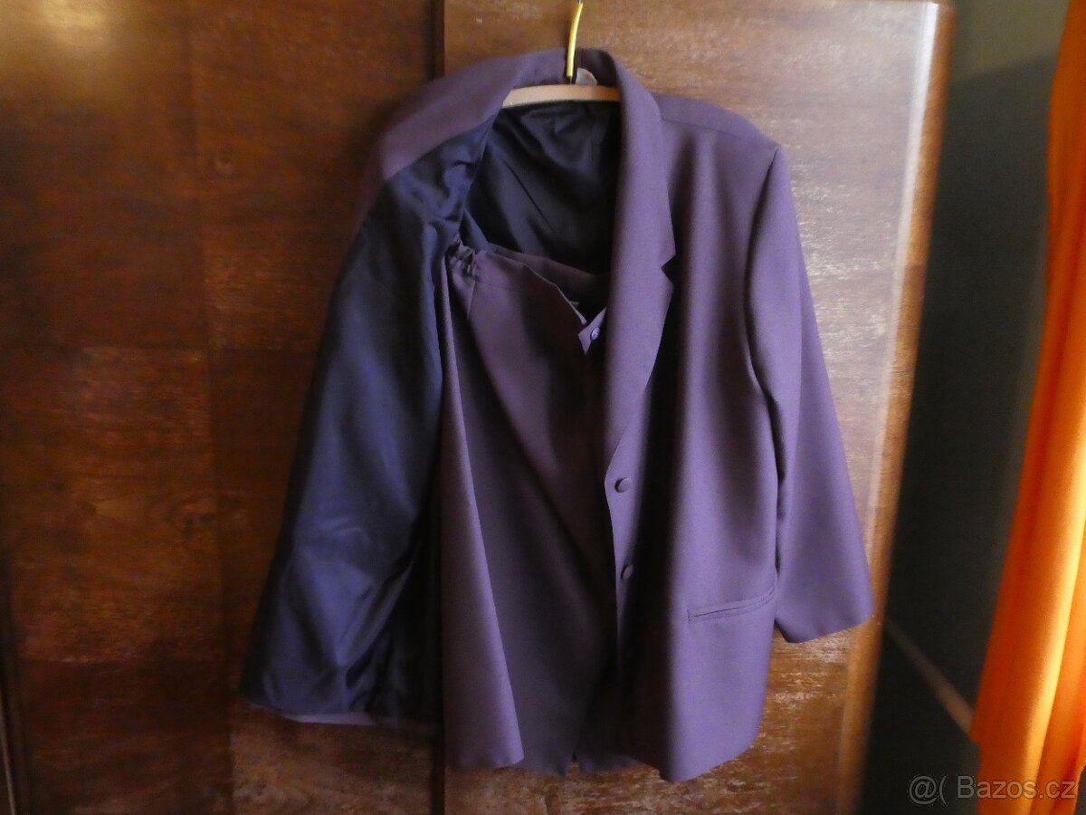 Dámské letní bundy a kostým - 5