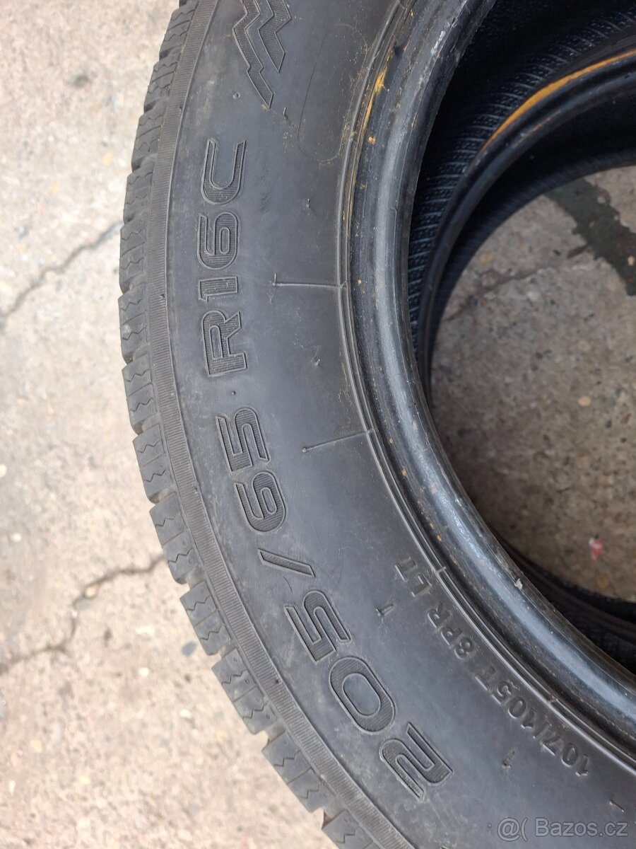 Zimní pneumatiky 2ks 215/65/16C - 5