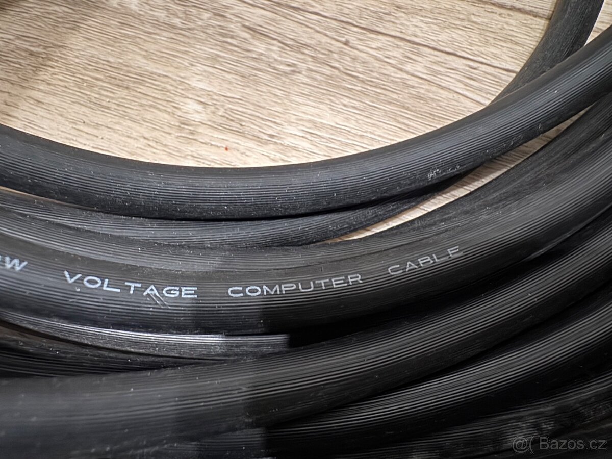 Kabely k PC - 5