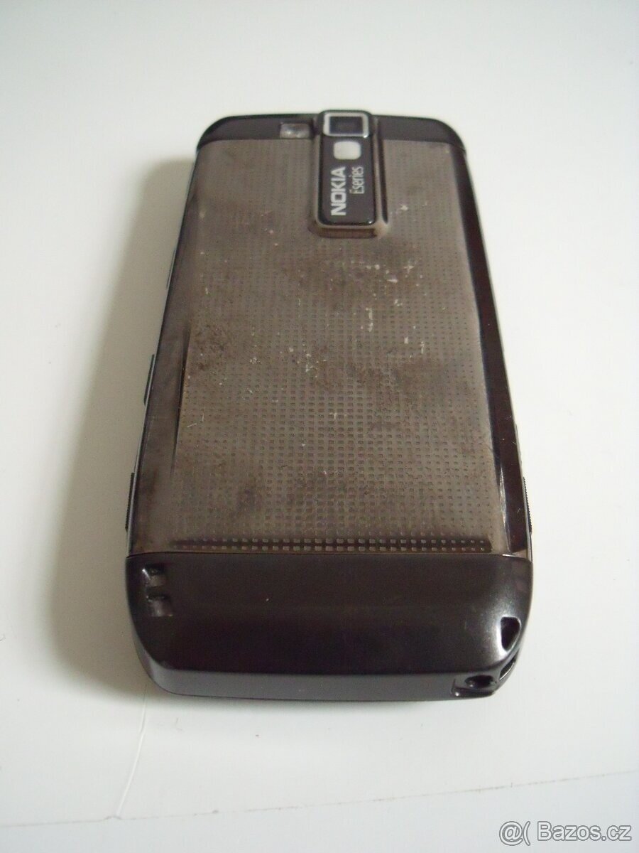 Nokia E66 - 5