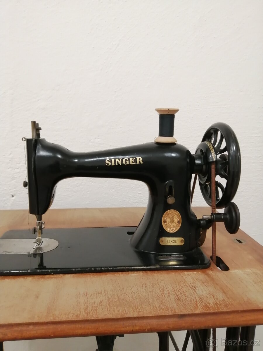 Singer šlapací šicí stroj, funkční - 5