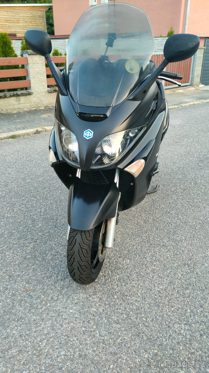 Piaggio Xevo 125 - 5