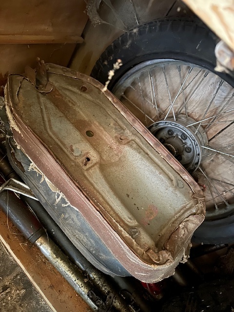 Sedadlo Jawa, ČZ - 5