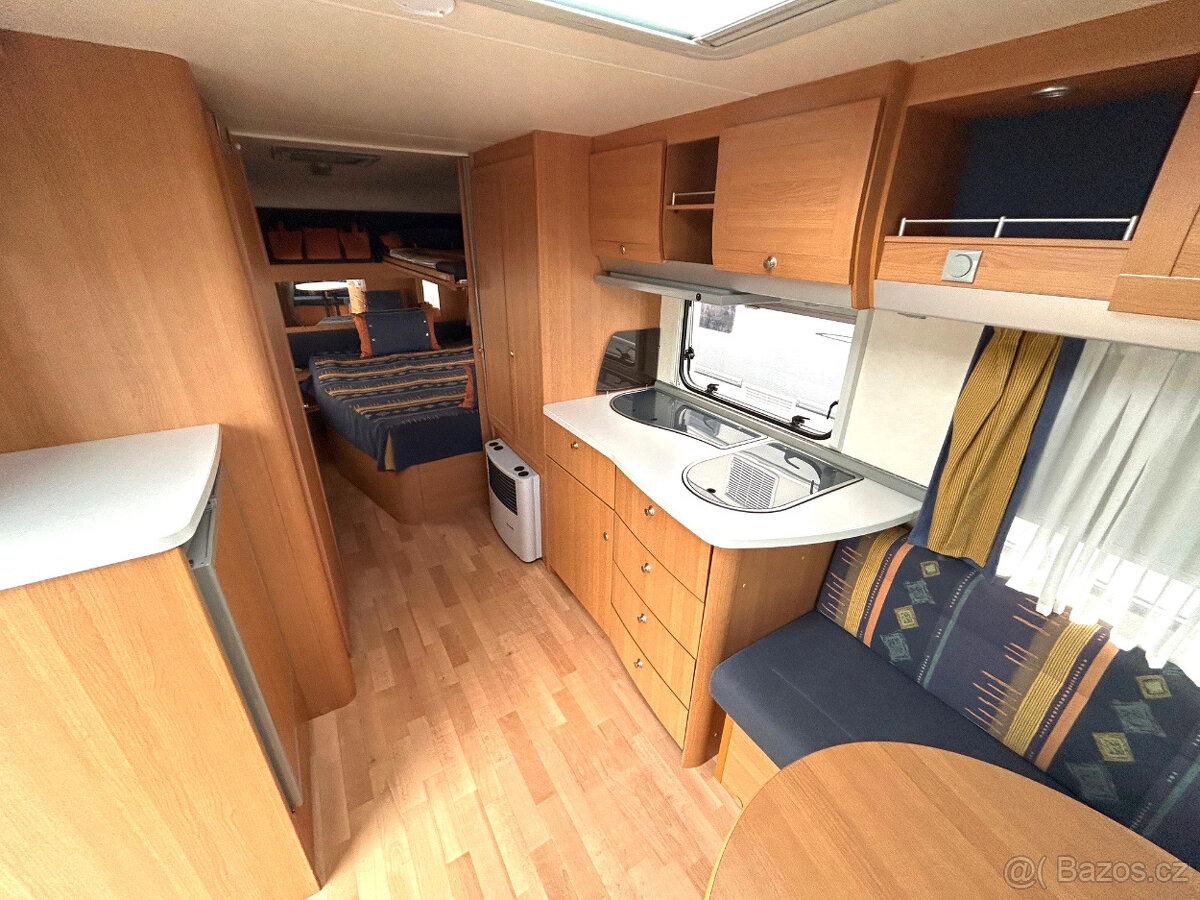 Knaus Royal 580, PALANDY, PŘEDSTAN - 5